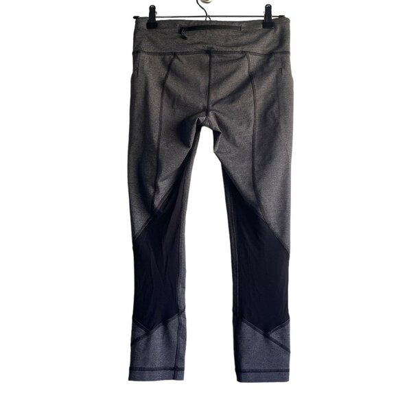 Women's Lululemon Grey Pace Rival Crop 22 - Size 6 - Picture 2 of 5